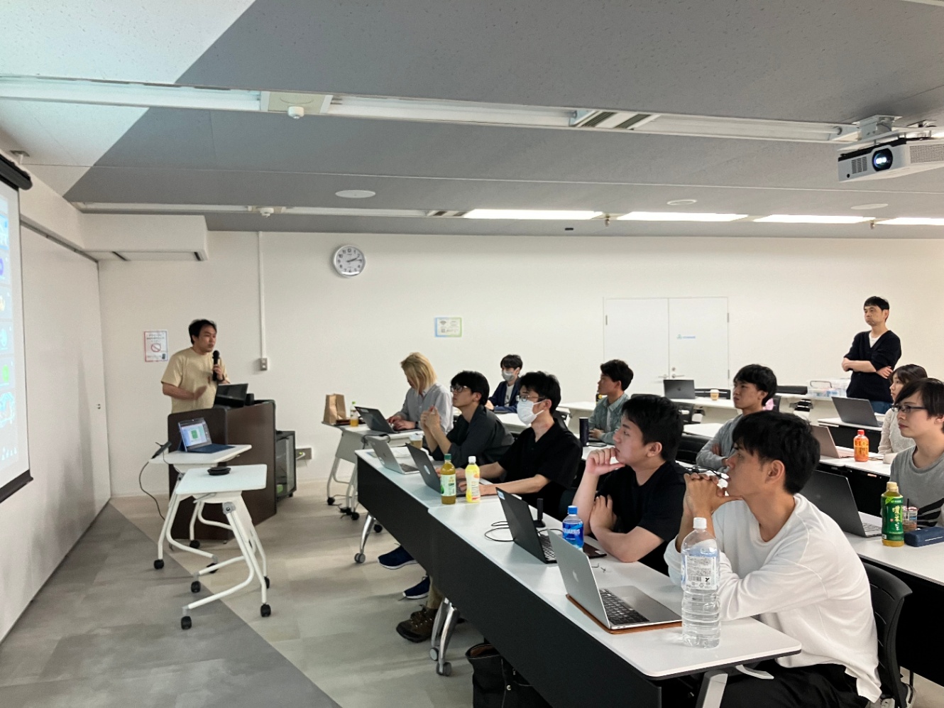 BootCamp Day4 リバーシアルゴリズム 講義の様子