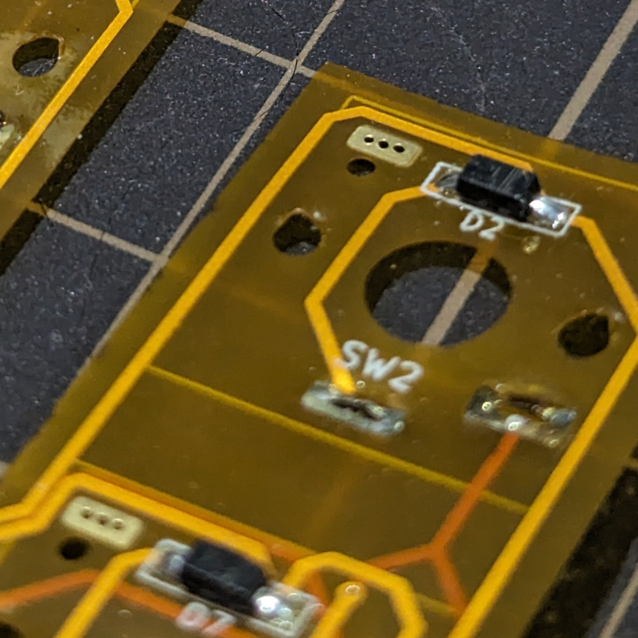 スイッチ穴の広がり