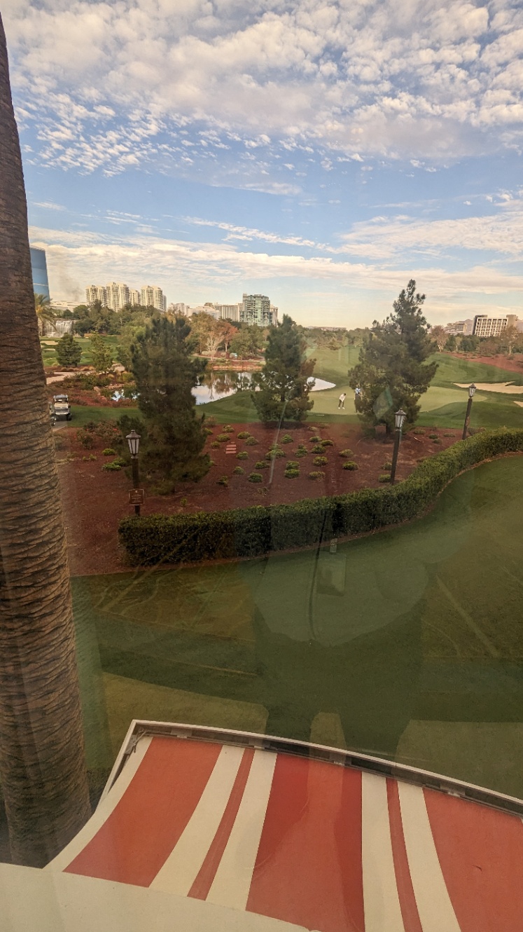 hotel-golf-view