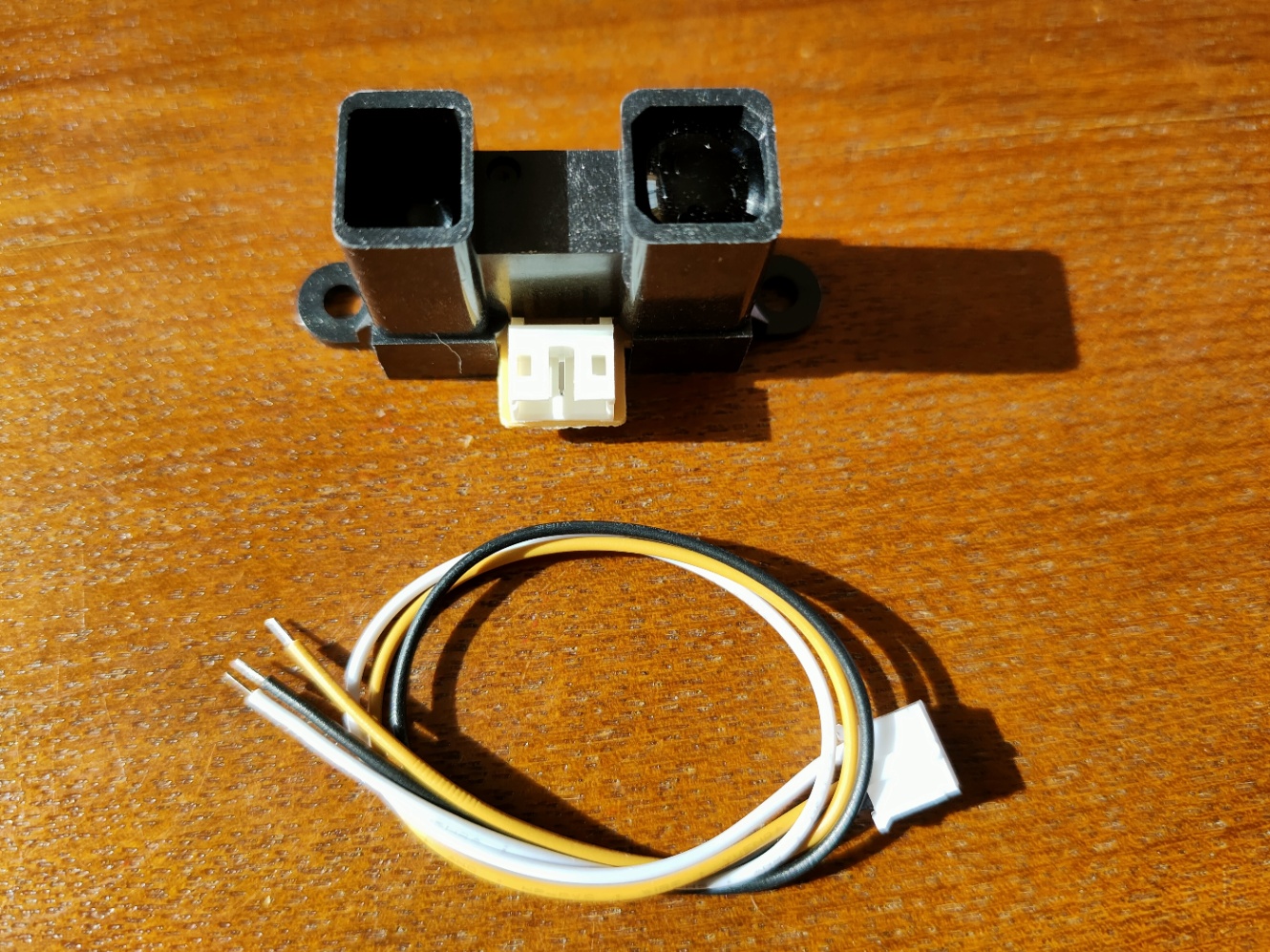 電子工作 その21(アナログ電圧出力タイプ赤外線測距センサー 電子工作 その21(アナログ電圧出力タイプ赤外線測距センサー