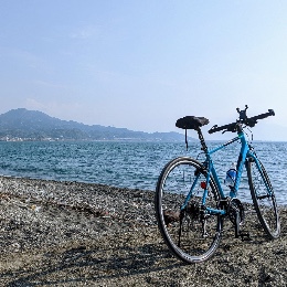 Tsuyoshi M.