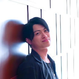 村中仁斗（むらなかまさと）