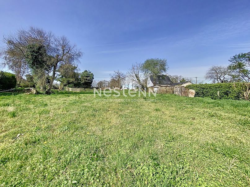 Terrain 2341 m²