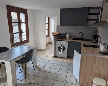 Appartement meublé lumineux de 37m2 à louer - Secteur Place Chanzy 