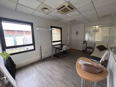 Bureaux 2159 m²