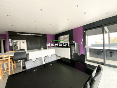 Maison 7 pièces 227 m²