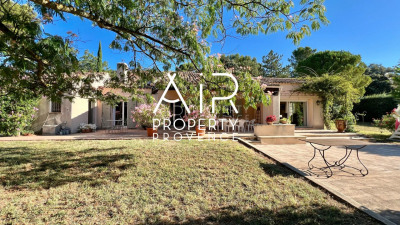 Maison 6 pièces avec piscine proche d'Aix en Provence 