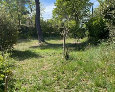 Terrain 550 m² Pierrevert