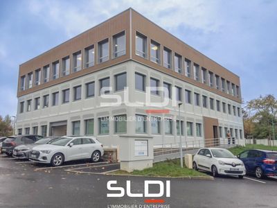 Bureaux - A VENDRE - 204 m² non divisibles