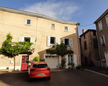 Maison de caractère, 9 pièces, 160 m² à Saint Germain Lembron