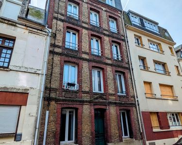 Dieppe entre plage et port - immeuble de rapport - 7 lots -