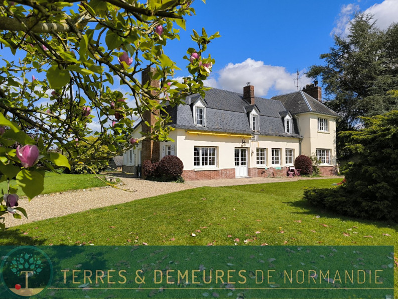 Propriété 11 pièces 275 m²