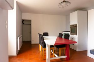 BELVES DE CASTILLON : maison T3 (81 m²) en vente