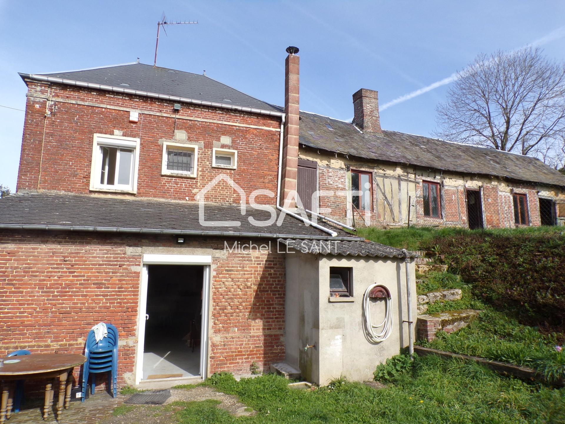 Une maison d'habitation, une longère à rénover et dépendances