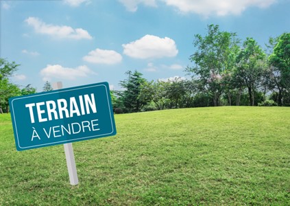 Terrain de 590 m2 à Margaux