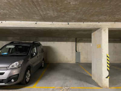 Parking/box 12 m²