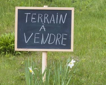 Terrain 911 m² Vennecy