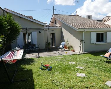 Maison 90m² avec jardin, 2 chambres, bas-Cenon