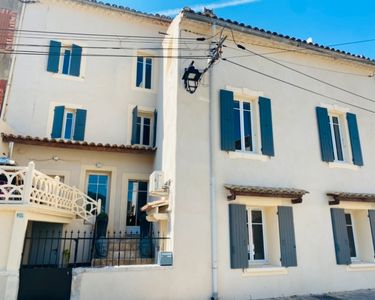 Sablet Maison de village 175m2 rénovée 2 terrasses