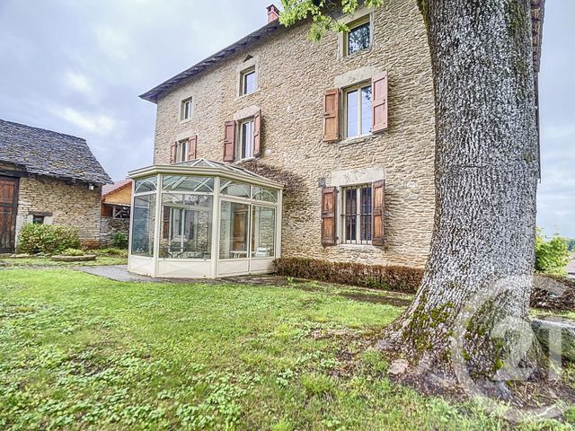 Maison 9 pièces 237 m² 