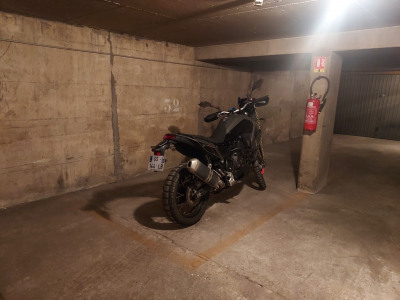 Parking - Garage Vente Paris 15e Arrondissement  12m² 25000€