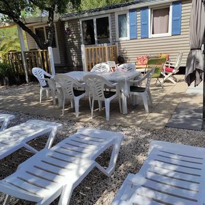 Mobile-home dans camping 5*