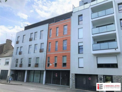 Immobilier professionnel Location Rennes  201m² 3019€