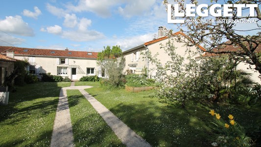 Maison Vente Aussac-Vadalle 7p 277m² 299000€