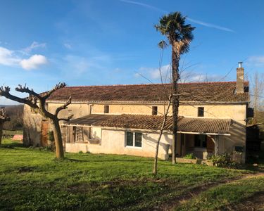 Ancien corps de ferme en pierre