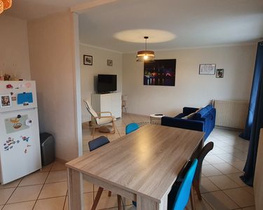 Appartement T4 en rez-de-jardin à St Laurent de Mure