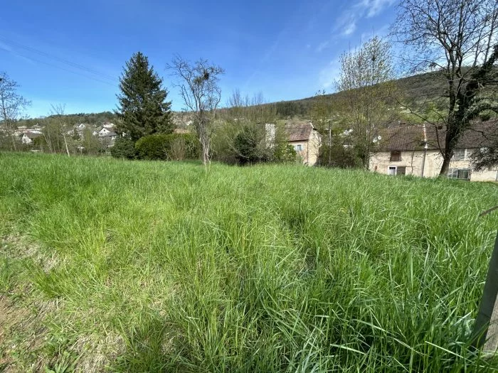 Terrain en individuel 586 m²