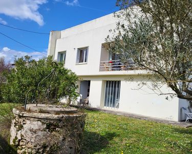 Maison d'architecte lumineuse avec grand jardin