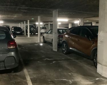 Parking à louer