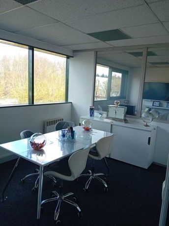 Bureaux 69 m²