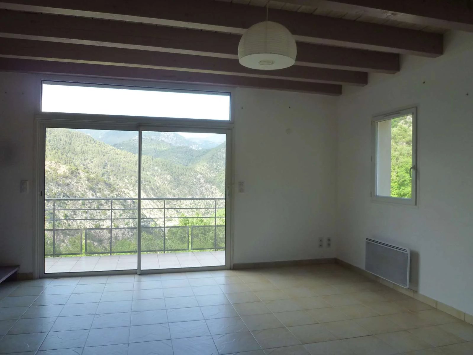 2 Pièces 71 m² - terrasse - parking