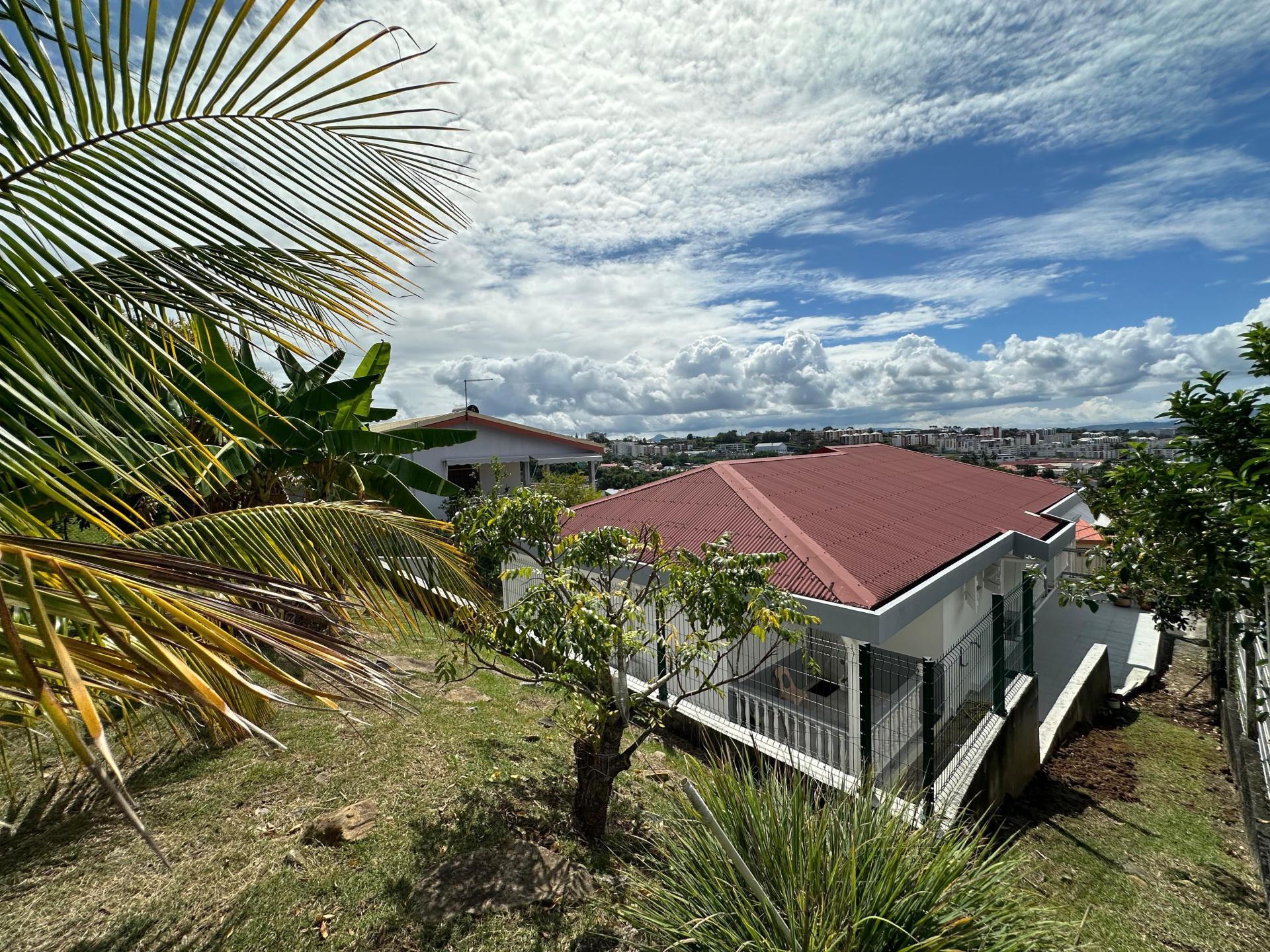 Jolie Maison T5 124m2 avec jardin et vue dégagée