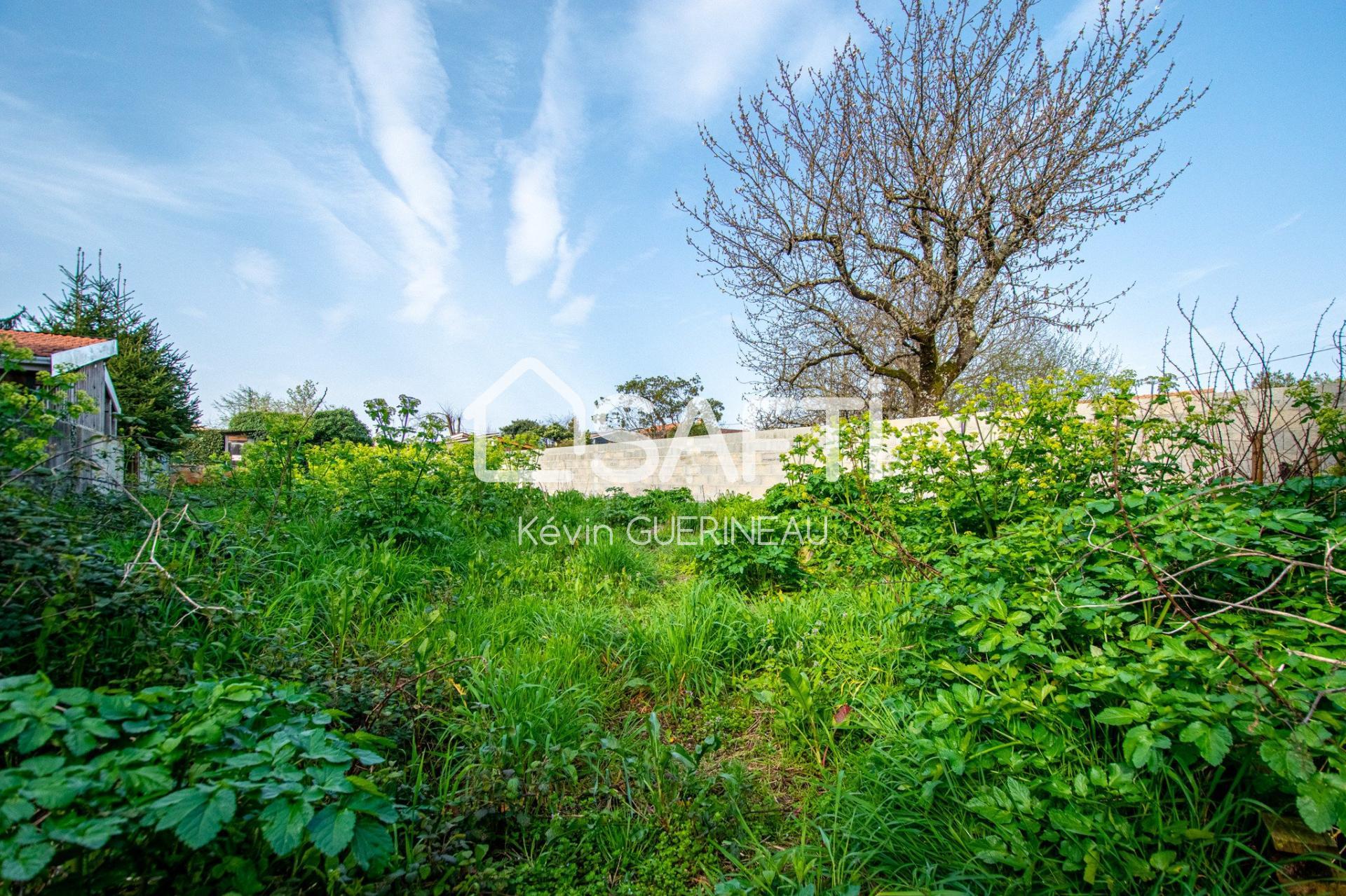 Terrains de 571m2 avec hangar pour habitation ou activité pro