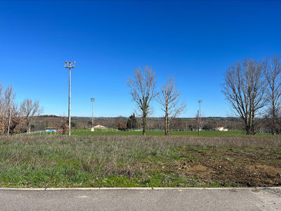 Terrain 626 m²