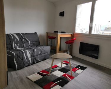 Appartement Location Grenoble 1p 17m² 445€