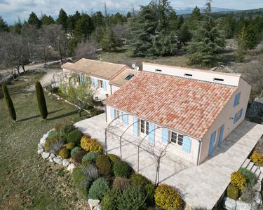 Maison 9 pièces 282 m²