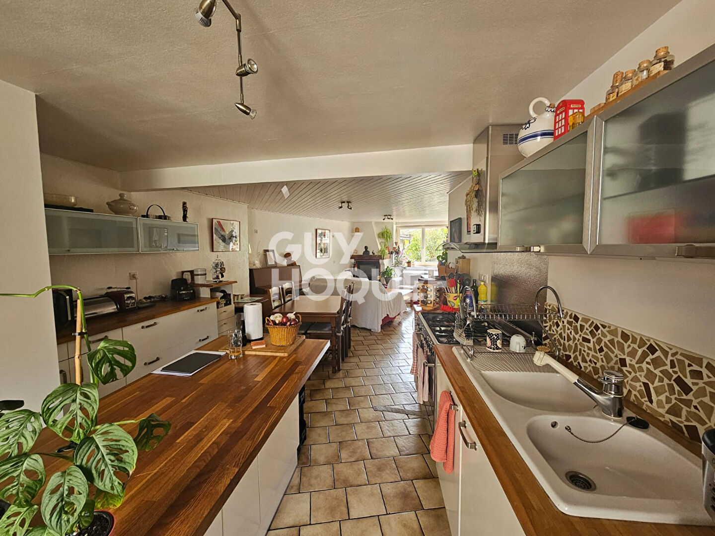 VENTE d'une maison T6 (127 m²) à CHAVIGNY