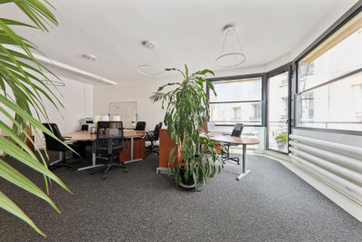 Immobilier professionnel Location Paris 2e Arrondissement  137m² 7214€