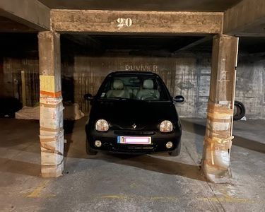 Location parking/garage ROYAT 