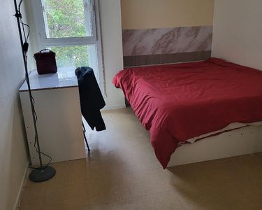 Colocation chambre disponible à lognes 77