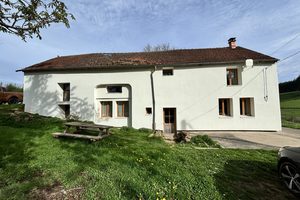 Maison rénovée au calme