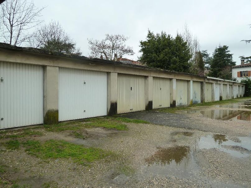 Parking - Garage Location Romans-sur-Isère   75€