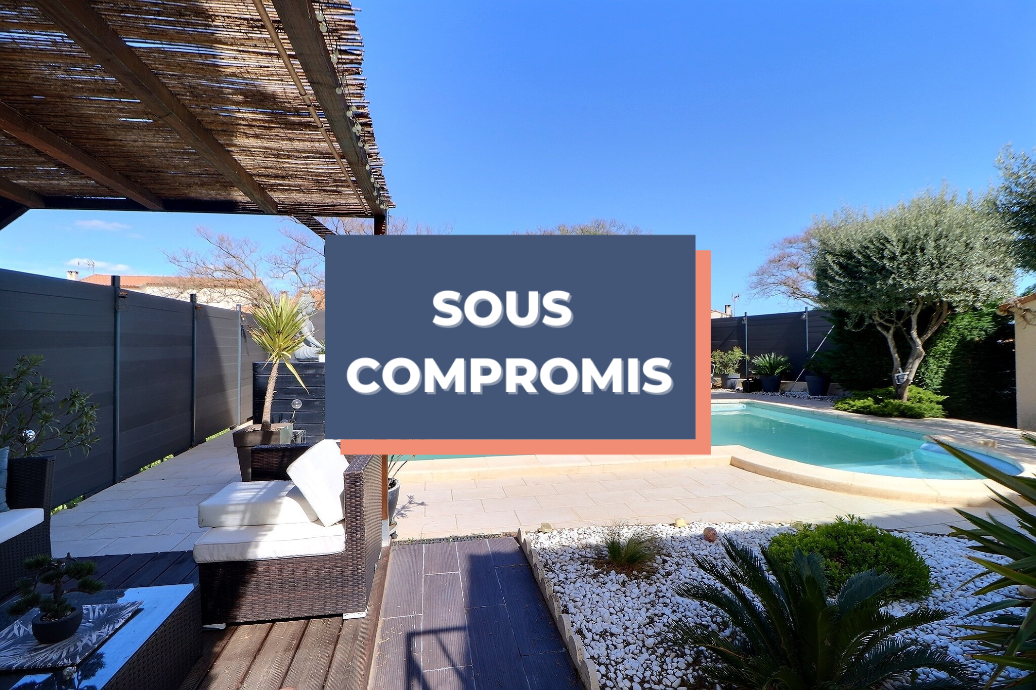 VENTE MAISON 5 PIECES AVEC PISCINE ET SPA A SAINT-BRES (3467 