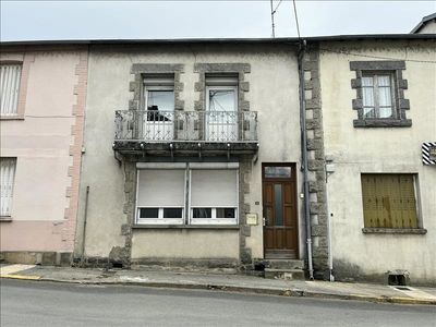 Maison de bourg de 4 pièces principales