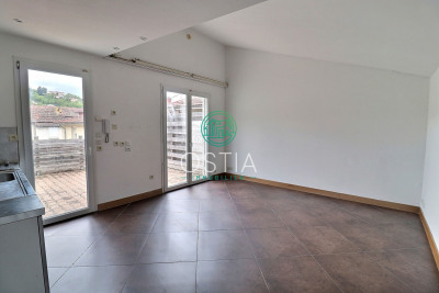 Appartement 4 pièces 98 m²