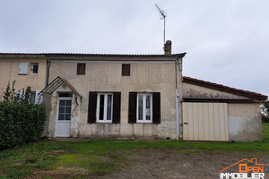 MAISON A RENOVER AVEC GARAGE, DEPENDANCE ET TERRAIN - 17130